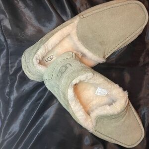 Men’s UGG ASCOT Slippers